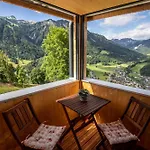Panoramahof Bergglueck Апартаменты Меллау
