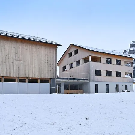 Panoramahof Bergglueck 公寓