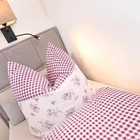 Апартаменты Panoramahof Bergglueck *