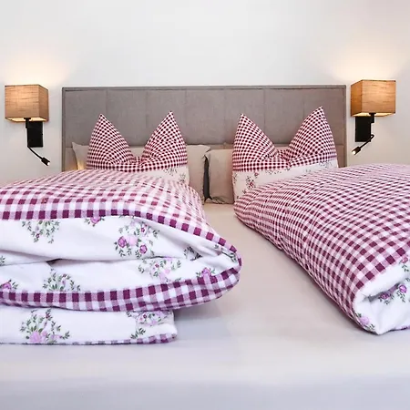 Апартаменты Panoramahof Bergglueck Меллау