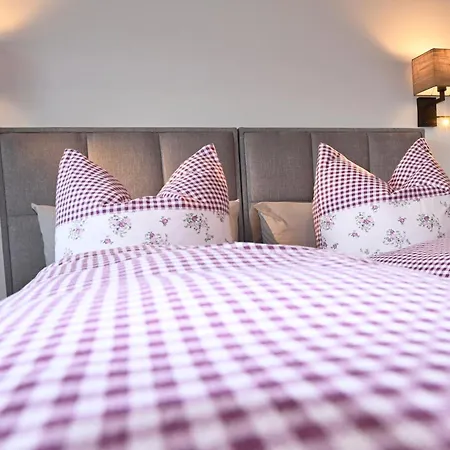 Апартаменты Panoramahof Bergglueck